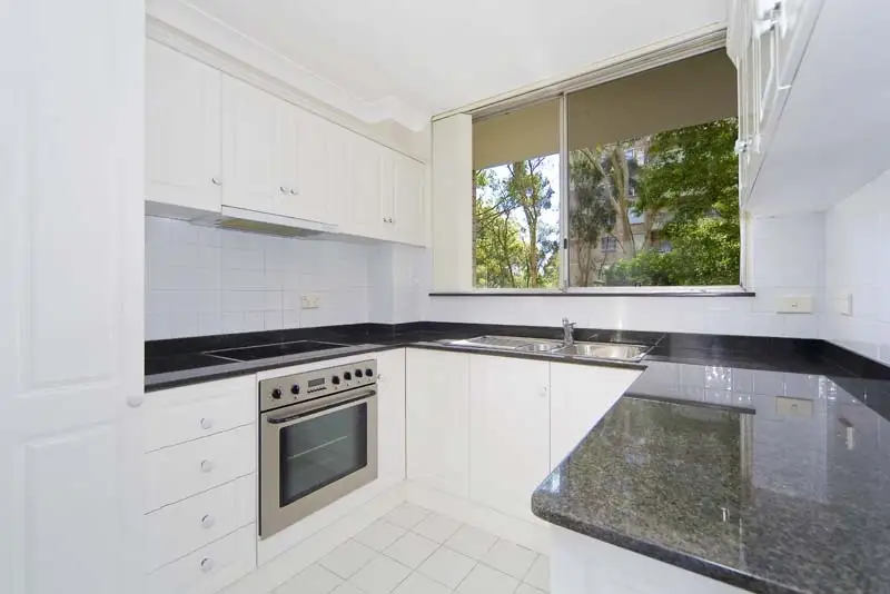 7/5 Broughton Road, Artarmon Sold by Shead Property - image 1