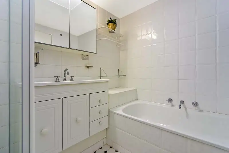 901/4 Broughton Road, Artarmon Sold by Shead Property - image 1