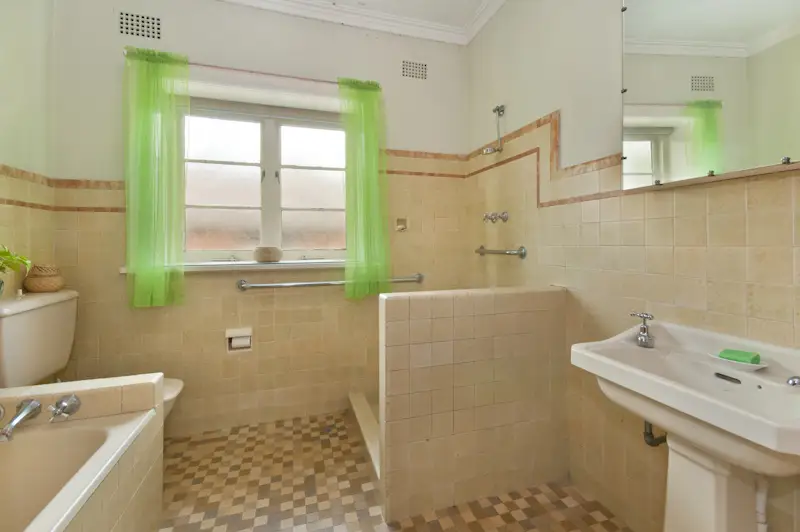 57 Centennial Avenue, Chatswood Sold by Shead Property - image 1