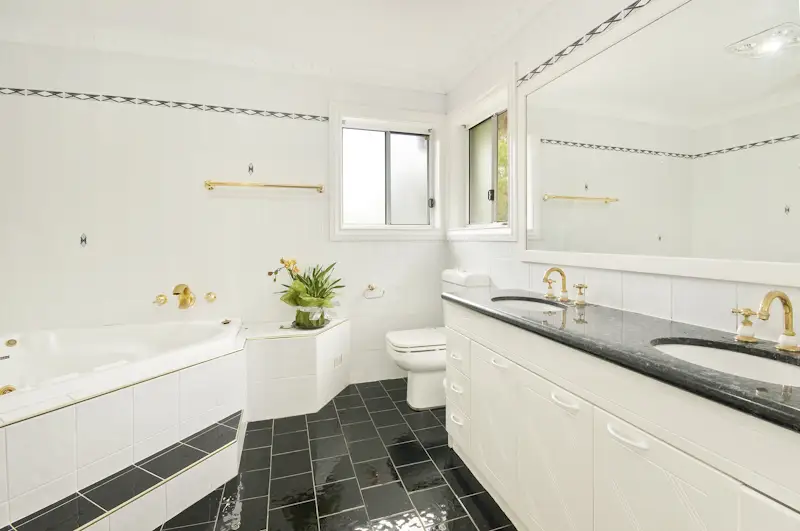 12 Saywell Street, Chatswood Sold by Shead Property - image 1