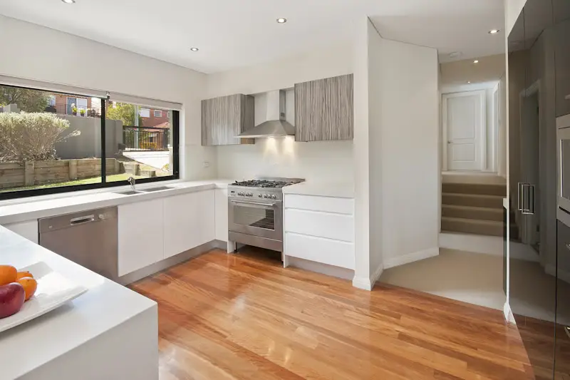 17 Small Street, Willoughby Sold by Shead Property - image 1