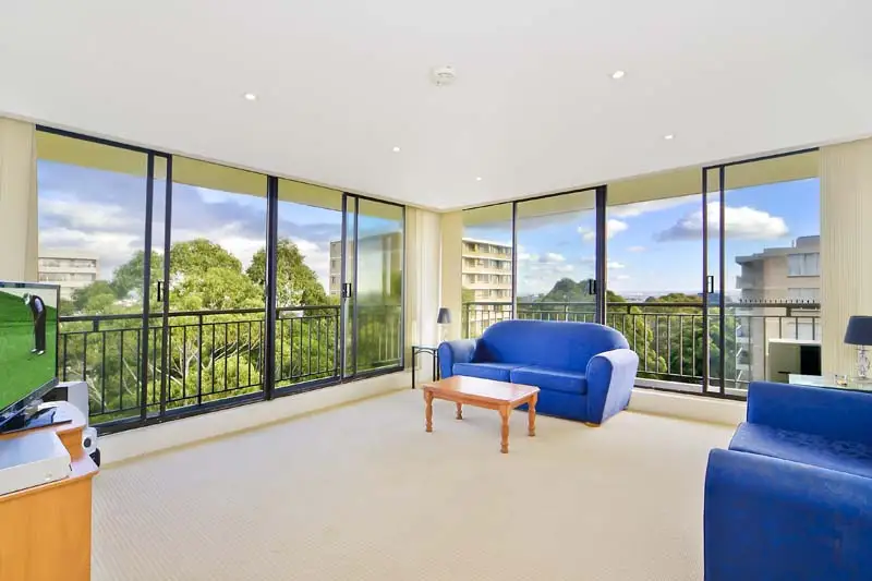 69/2 Francis Road, Artarmon Sold by Shead Property - image 1