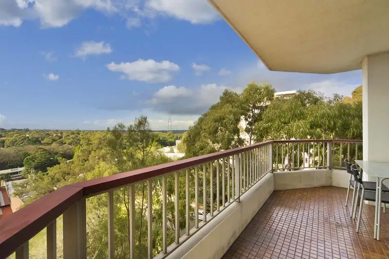 25/1 Broughton Road, Artarmon Sold by Shead Property - image 1