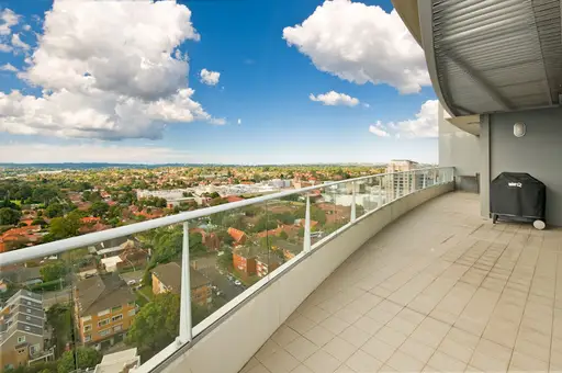 2007/11 Railway Street, Chatswood Sold by Shead Property