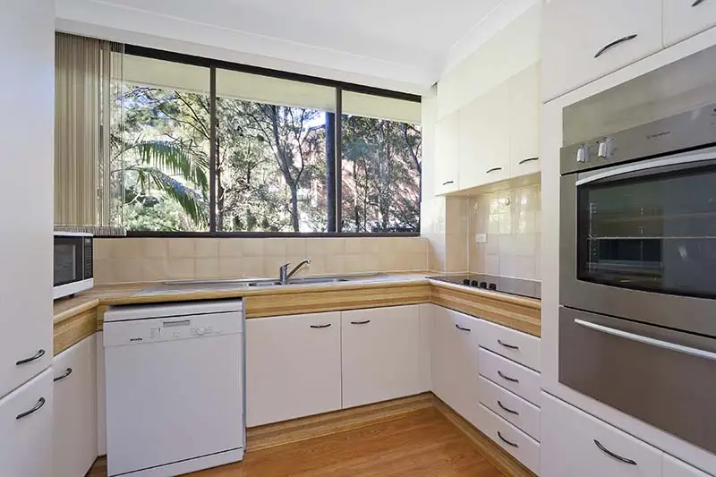 9/2 Francis Road, Artarmon Sold by Shead Property - image 1