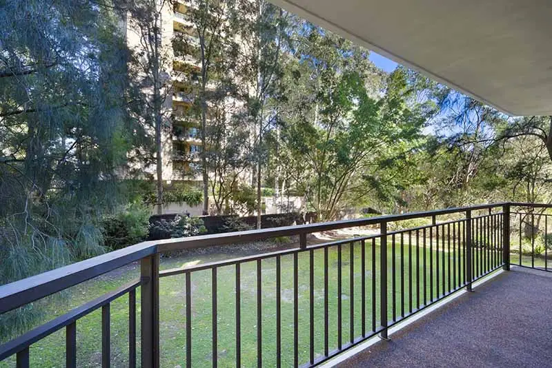 9/2 Francis Road, Artarmon Sold by Shead Property - image 1