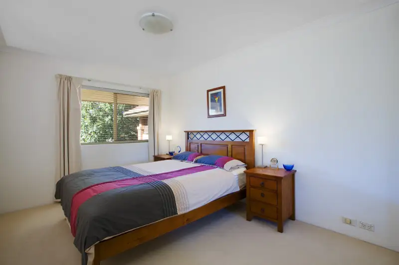 17/1 Robert Street, Artarmon Sold by Shead Property - image 1