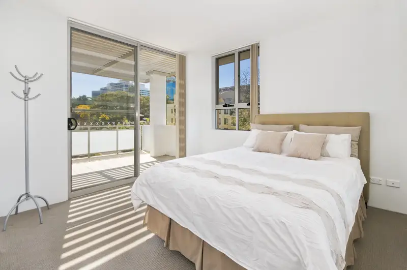 42/14 Freeman Road, Chatswood Sold by Shead Property - image 1