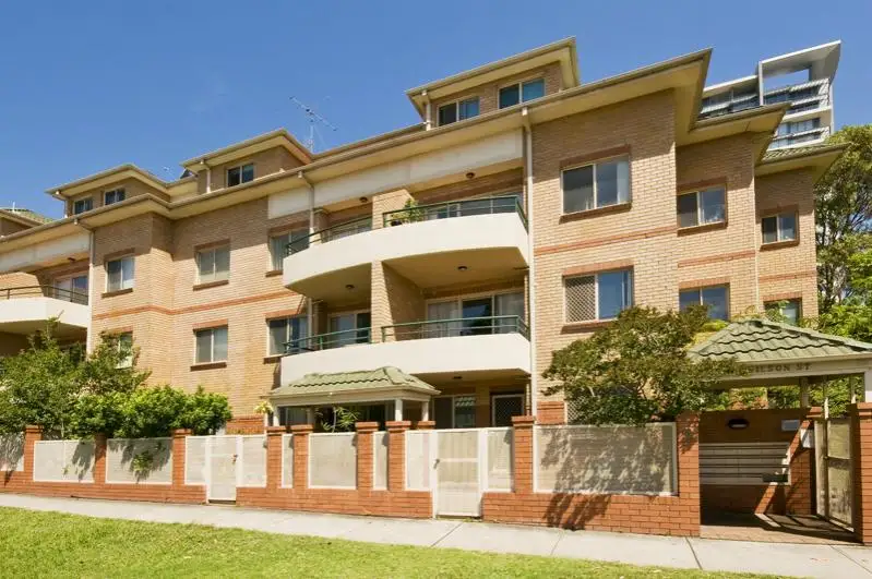 2/2 Wilson Street, Chatswood Sold by Shead Property - image 1