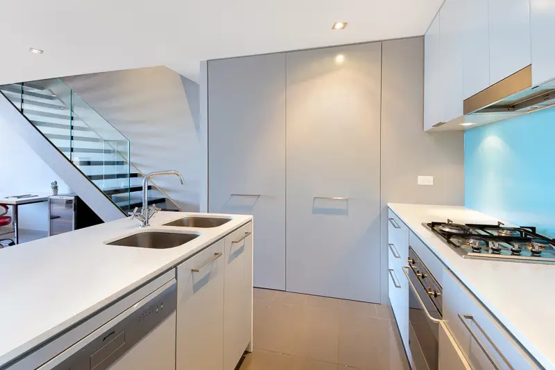 1716/1 Grandstand Parade, Zetland Sold by Shead Property - image 1