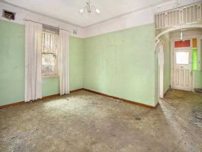 13 Chatswood Avenue, Chatswood Sold by Shead Property - image 1