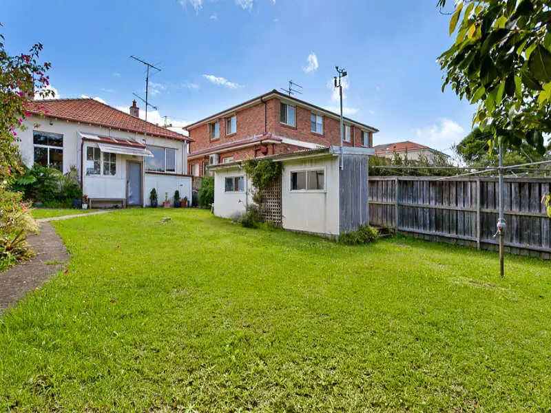 44 Baringa Road, Northbridge Sold by Shead Property - image 1