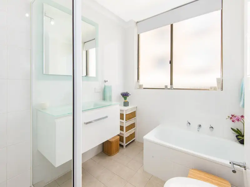 4/17 Wyagdon Street, Neutral Bay Sold by Shead Property - image 1
