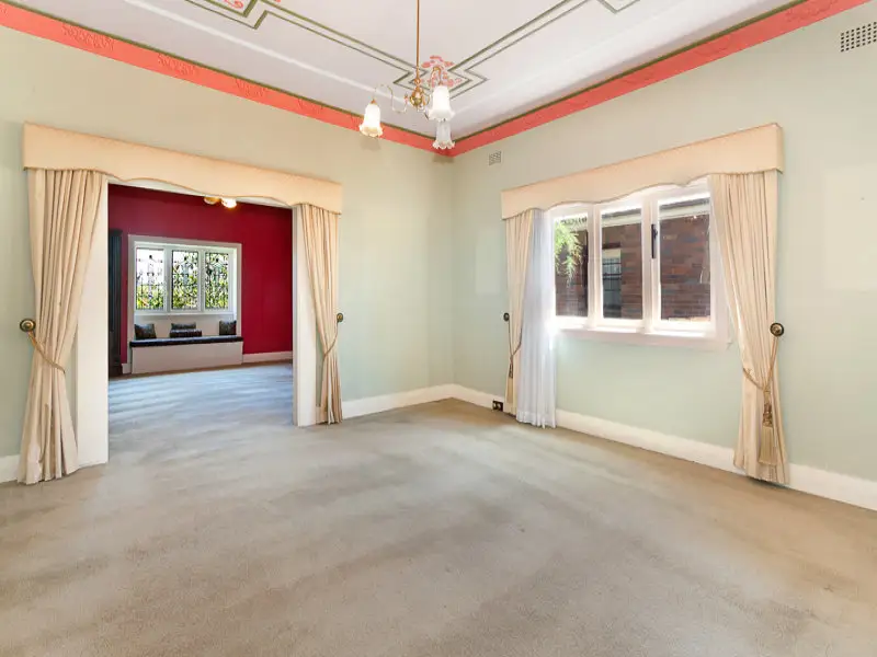 18 Wilfred Avenue, Chatswood Sold by Shead Property - image 1