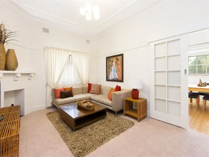 6 Warrane Road, Willoughby Sold by Shead Property - image 1