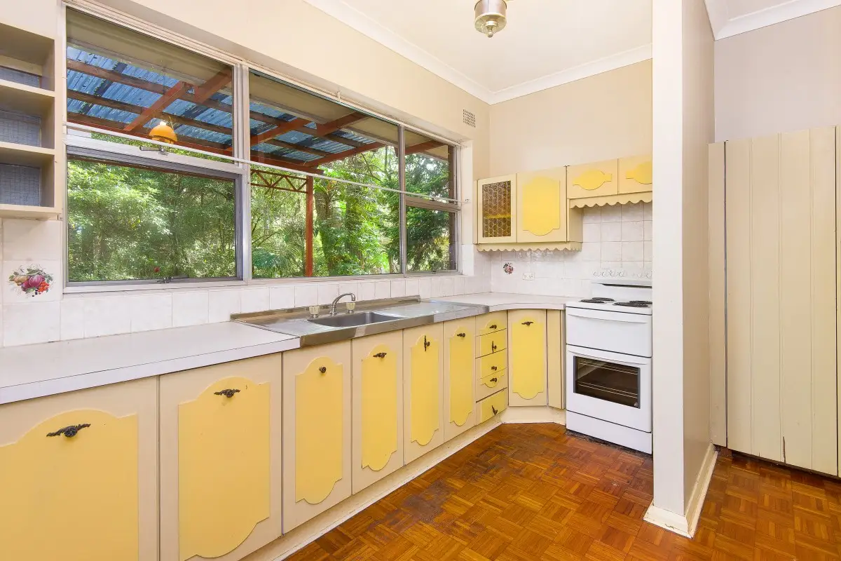 5A The Crescent, Chatswood Sold by Shead Property - image 1