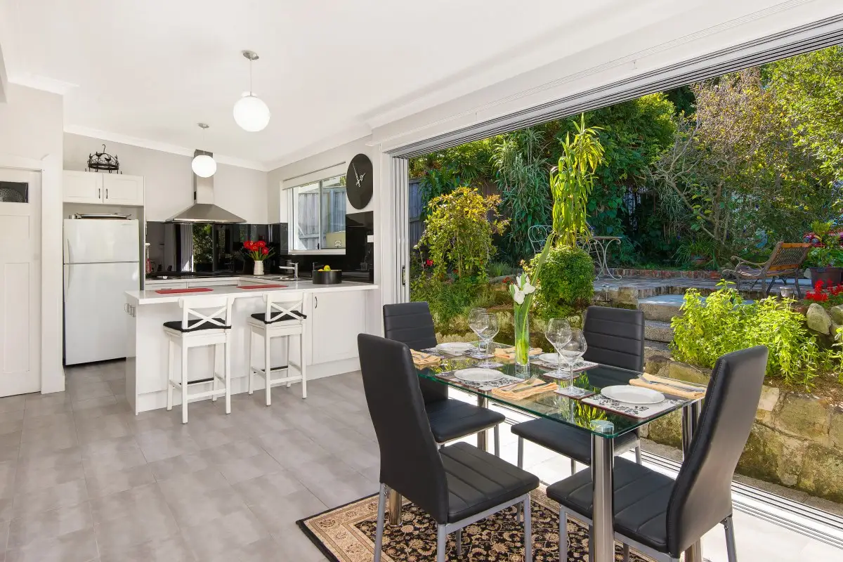 19 Strathallen Avenue, Northbridge Sold by Shead Property - image 1