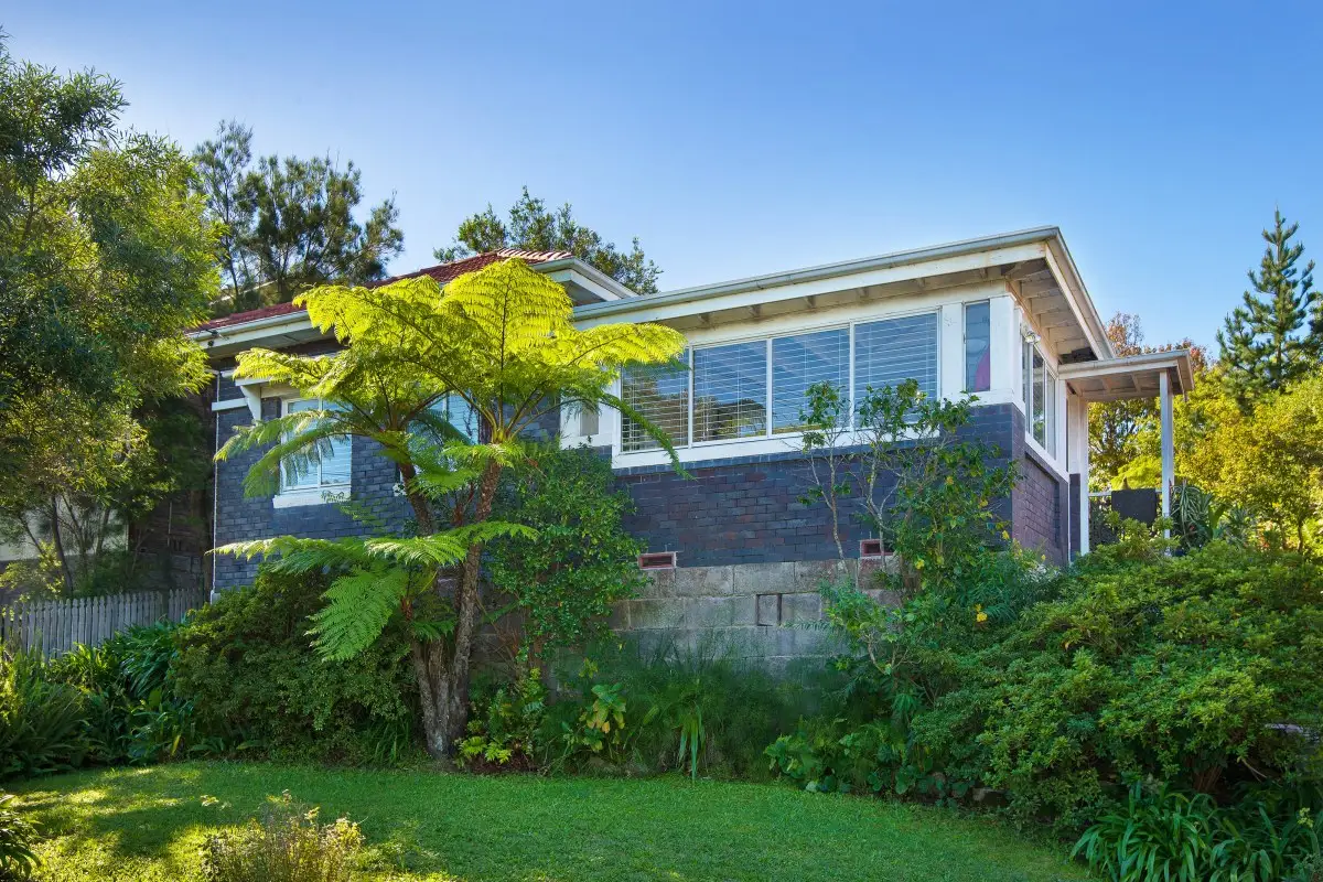 19 Strathallen Avenue, Northbridge Sold by Shead Property - image 1