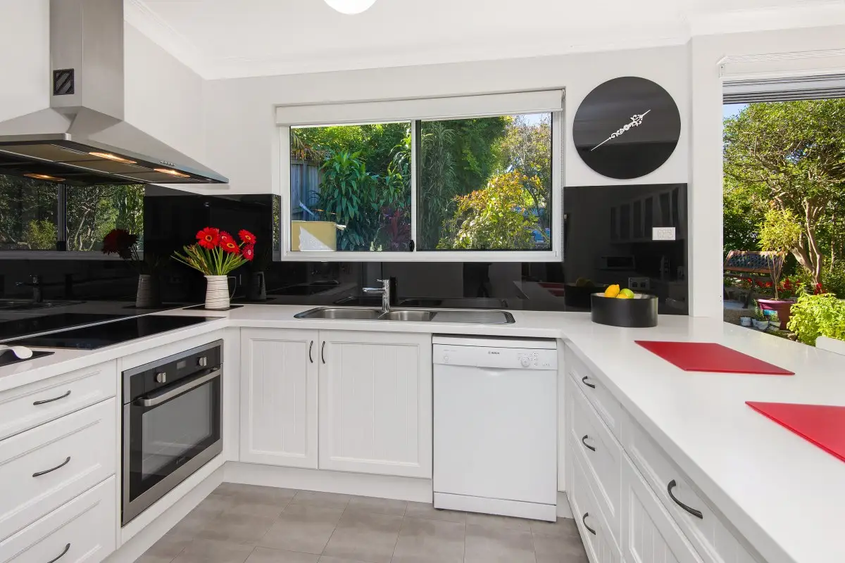 19 Strathallen Avenue, Northbridge Sold by Shead Property - image 1