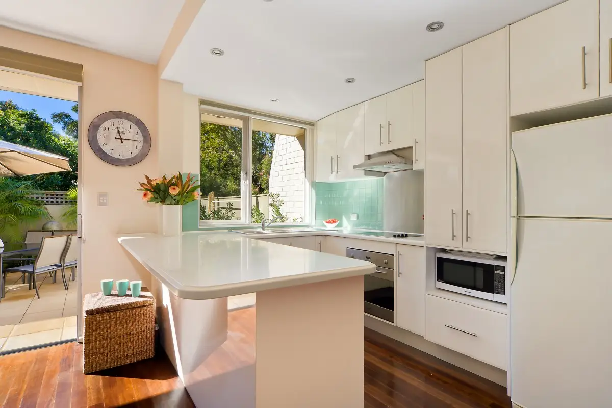 6/2 Palmer Street, Artarmon Sold by Shead Property - image 1