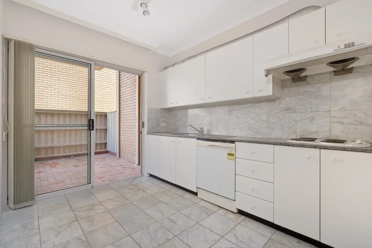 2/8 Robert Street, Artarmon Sold by Shead Property - image 1