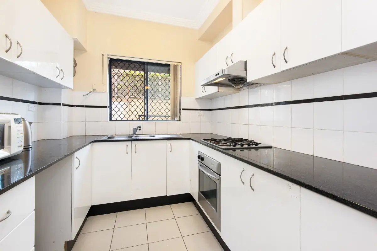 5/57-61 Carrington Avenue, Hurstville Sold by Shead Property - image 1
