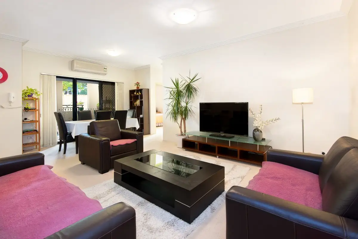 5/57-61 Carrington Avenue, Hurstville Sold by Shead Property - image 1