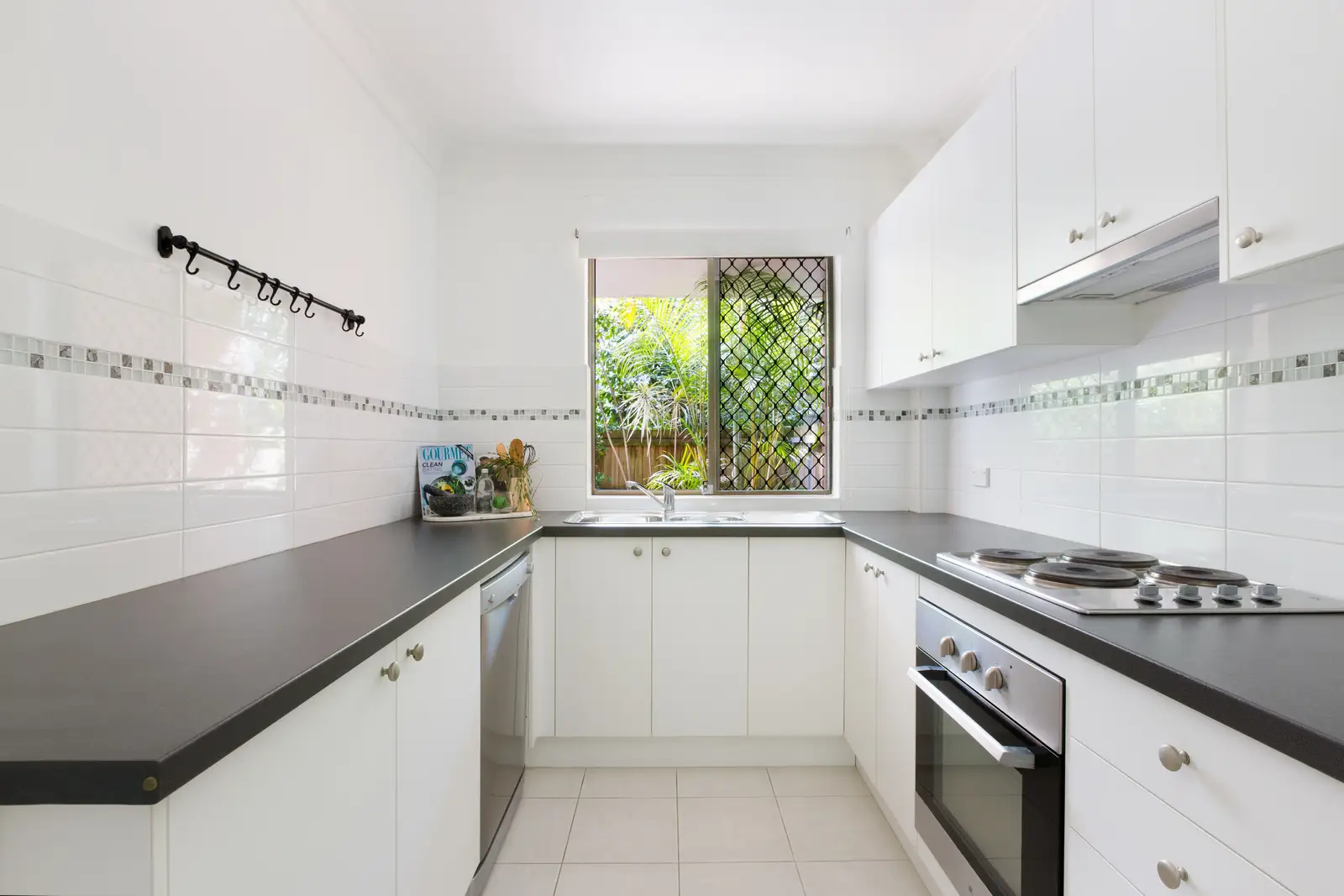 5/9 Broughton Road, Artarmon Sold by Shead Property - image 1