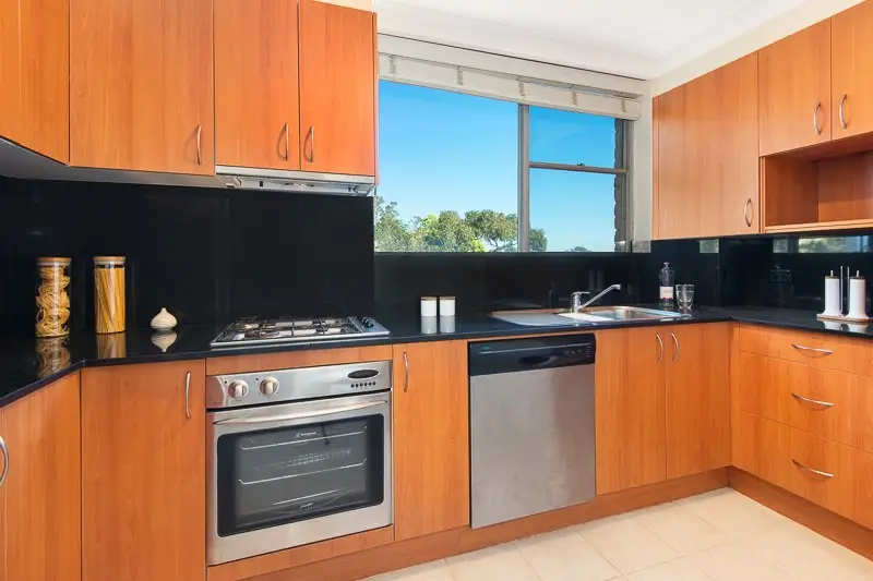 22/5-7 Sutherland Road, Chatswood Sold by Shead Property - image 1