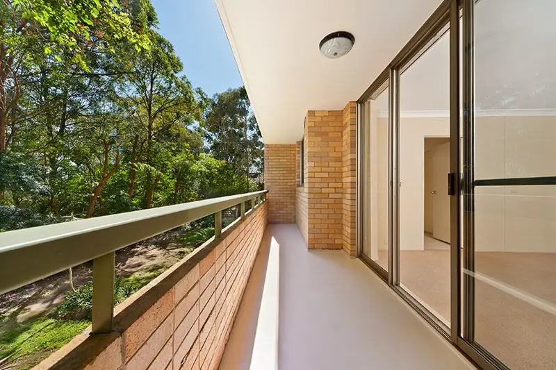 6/5 Broughton Road, Artarmon Sold by Shead Property - image 1