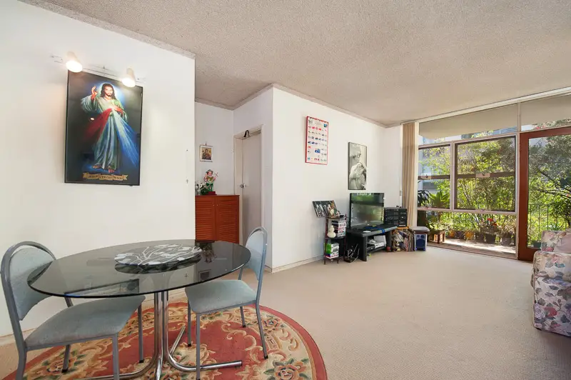 5/3 McIntosh Street, Chatswood Sold by Shead Property - image 1