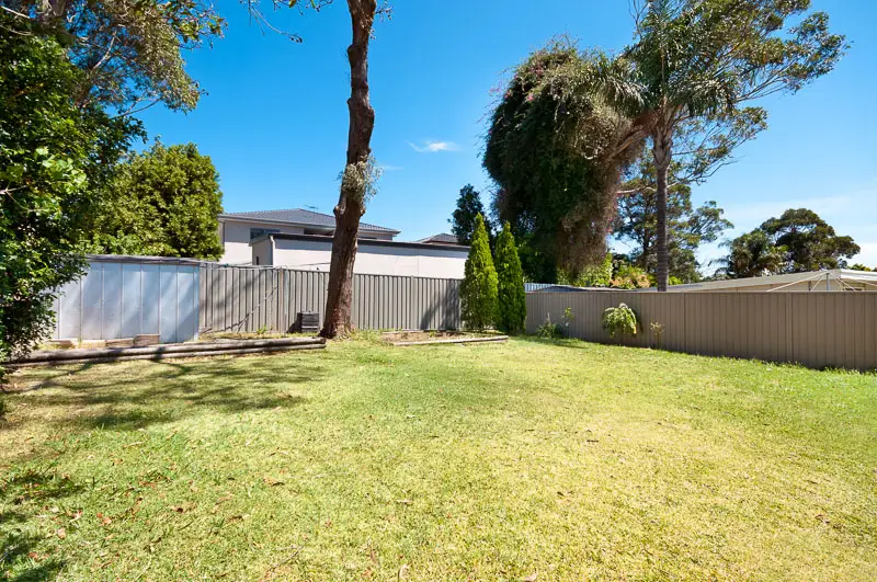6 Allengrove Crescent, North Ryde Sold by Shead Property - image 1