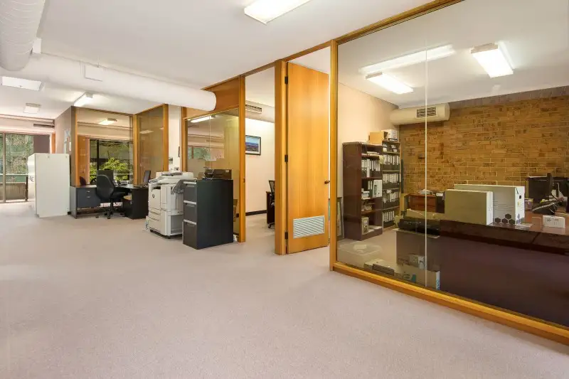 16/33 Ryde Road, Pymble Sold by Shead Property - image 1