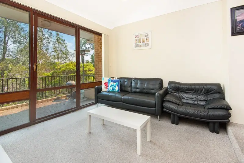 27/5 Durham Close, Macquarie Park Sold by Shead Property - image 1