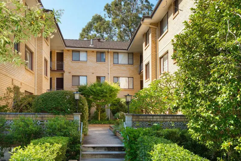 17/10 Broughton Road, Artarmon Sold by Shead Property - image 1