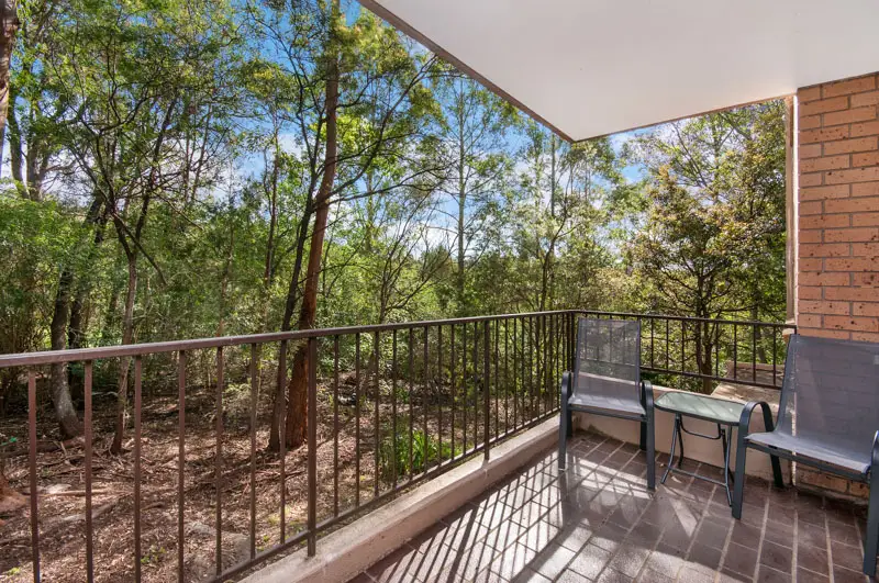 10/5 Durham Close, Macquarie Park Sold by Shead Property - image 1