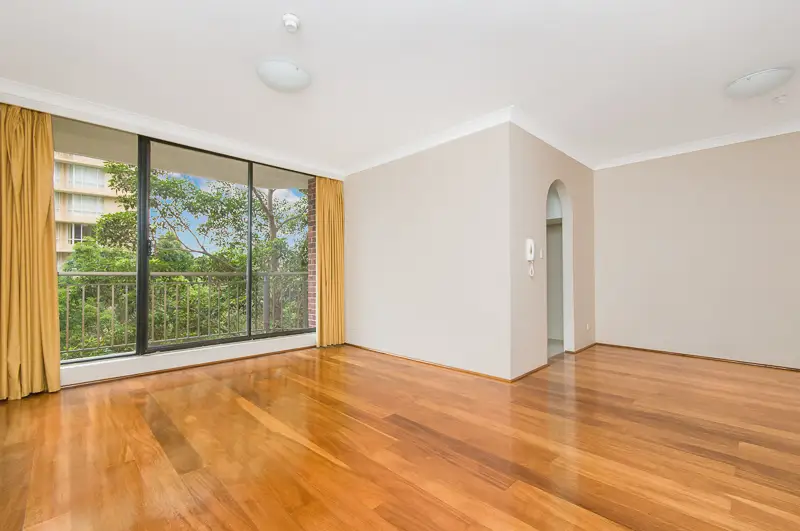 13/2 Francis Road, Artarmon Sold by Shead Property - image 1