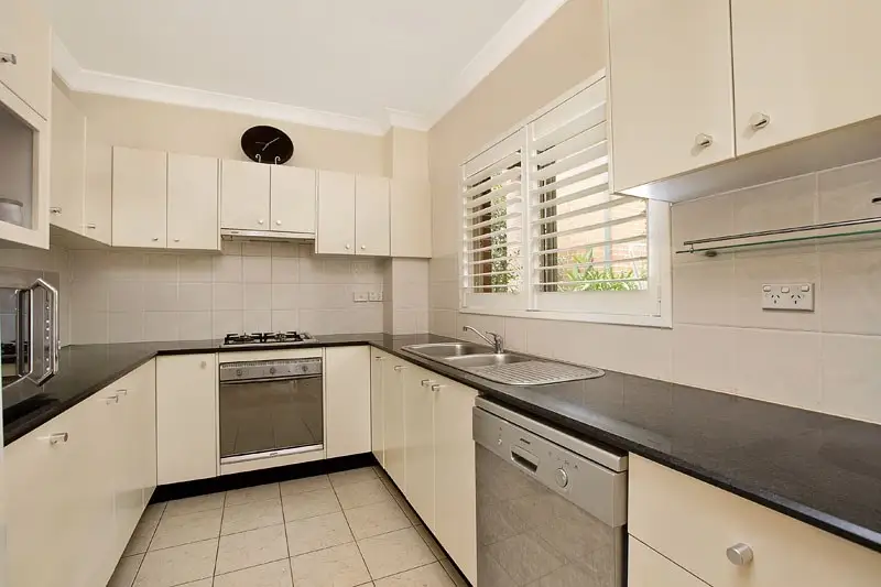 2/22 Eric Road, Artarmon Sold by Shead Property - image 1