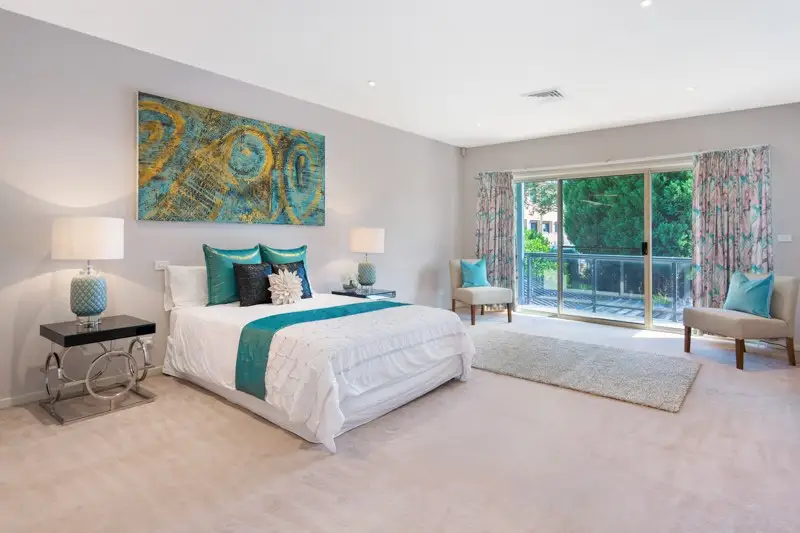 10 The Cloisters, St Ives Sold by Shead Property - image 1