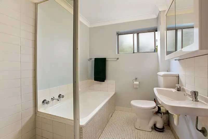 2/96-100 Albert Avenue, Chatswood Sold by Shead Property - image 1
