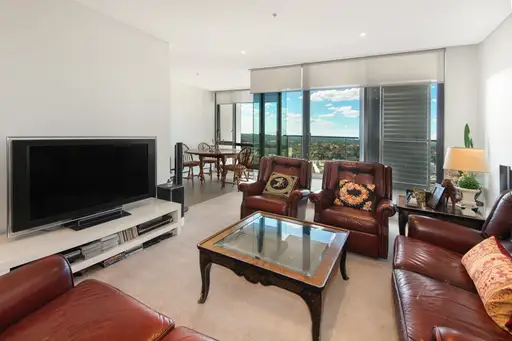 2005/1 Cambridge Lane, Chatswood Sold by Shead Property