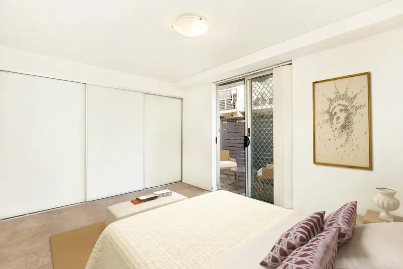 19/75 Stanley Street, Chatswood Sold by Shead Property - image 1