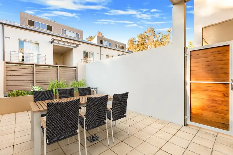19/75 Stanley Street, Chatswood Sold by Shead Property - image 1