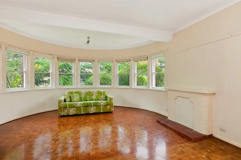 18 Bruce Avenue, Killara Sold by Shead Property - image 1