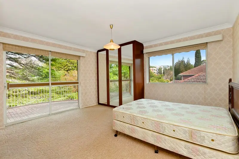 18 Bruce Avenue, Killara Sold by Shead Property - image 1