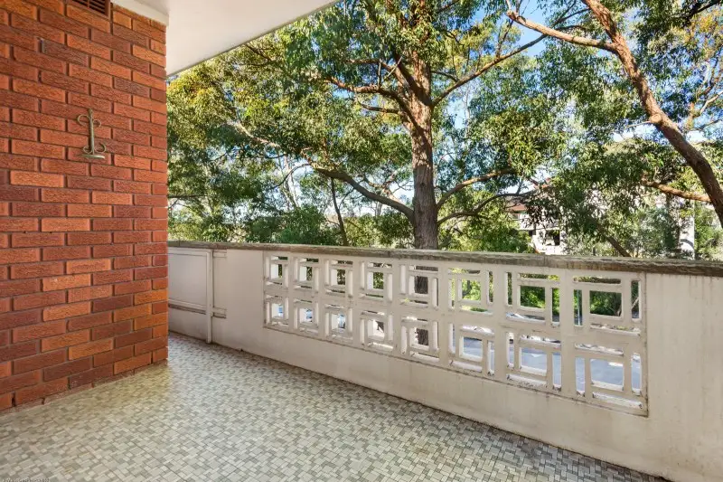 5/1 McMillan Road, Artarmon Sold by Shead Property - image 1