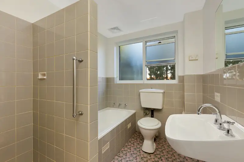 10/18 Hampden Road, Artarmon Sold by Shead Property - image 1