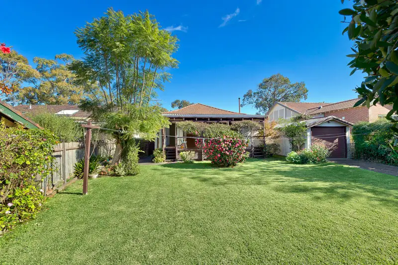 23 Ferncourt Avenue, Roseville Sold by Shead Property - image 1