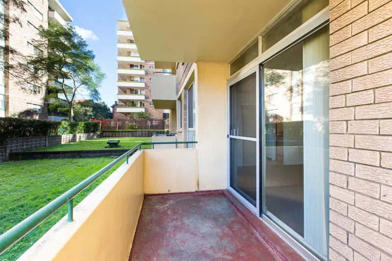 2/88 Albert Avenue, Chatswood Sold by Shead Property - image 1