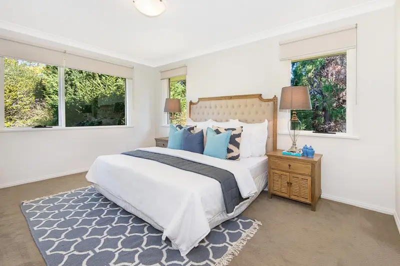 17 Narelle Avenue, Pymble Sold by Shead Property - image 1